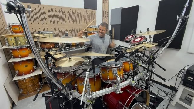 raphaeldafras 게시물 이미지: Vou soltar o spoiler sem falar com os...