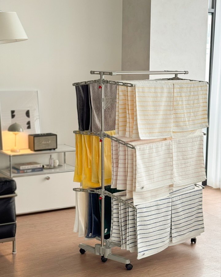 rara__home_ 게시물 이미지: 📢국내산 제작 + 이동·접이식 + 튼튼한 스텐 프레임
빨래 스트레스 줄여줄 진짜...