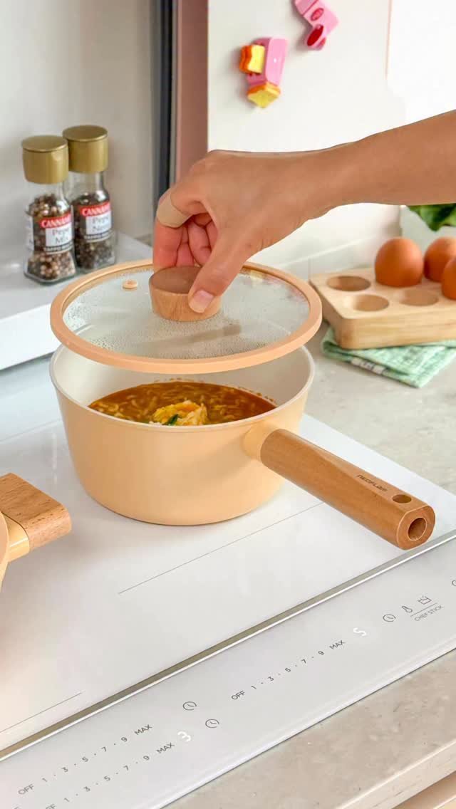 rara__home_ 게시물 이미지: 요즘 요리가 더 즐거워졌어요
그 이유는 바로 네오플램 메이즈 팬 덕분이에요

주방에...