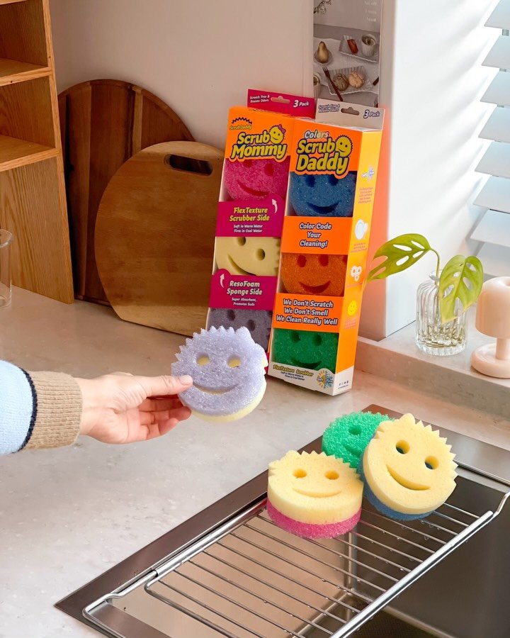 rara__home_ 게시물 이미지: 시그니처 스마일 모양의
미국 국민 수세미💛
바로 그 수세미, 스크럽대디

이 제품이...