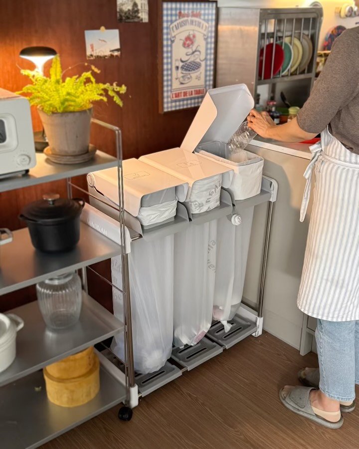 rara__home_ 게시물 이미지: ✨지저분한 분리수거존, 한 번에 정리 끝!

매직캔 애니블리 다용도 분리수거함 2종...