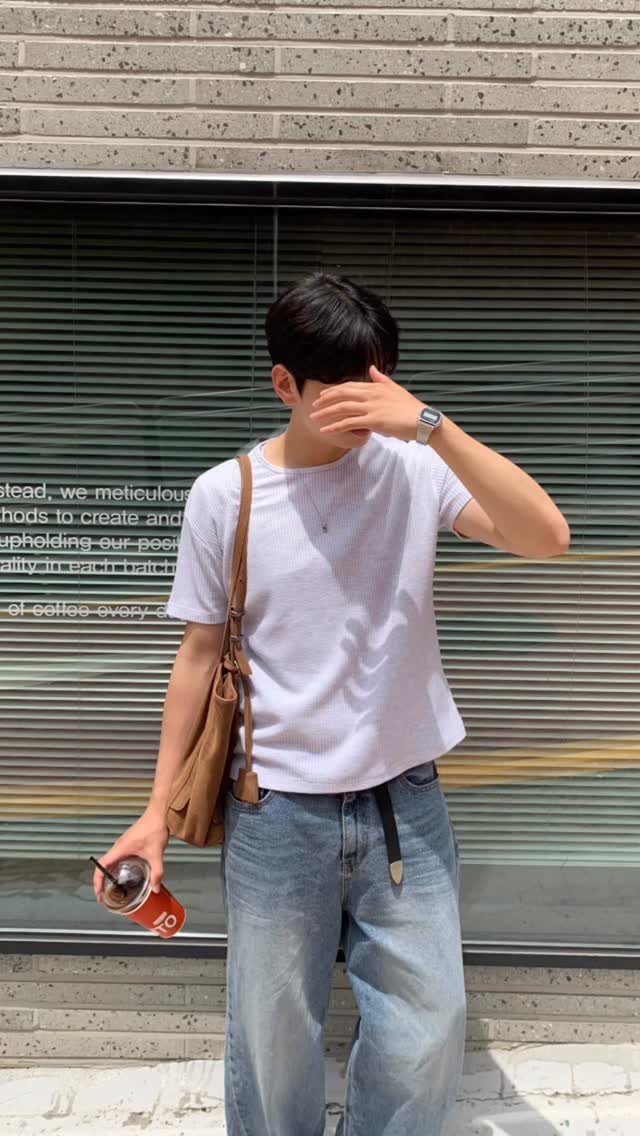 rastle__fashion 게시물 이미지: 데일리하게 입기좋은 코디 모음집 🌊

착장정보👇
링크가 필요하시면 저에게 이 릴스를...