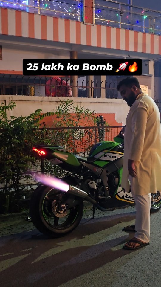 rathi.rides 게시물 이미지: 25 lakh ka rocket dekhlo...