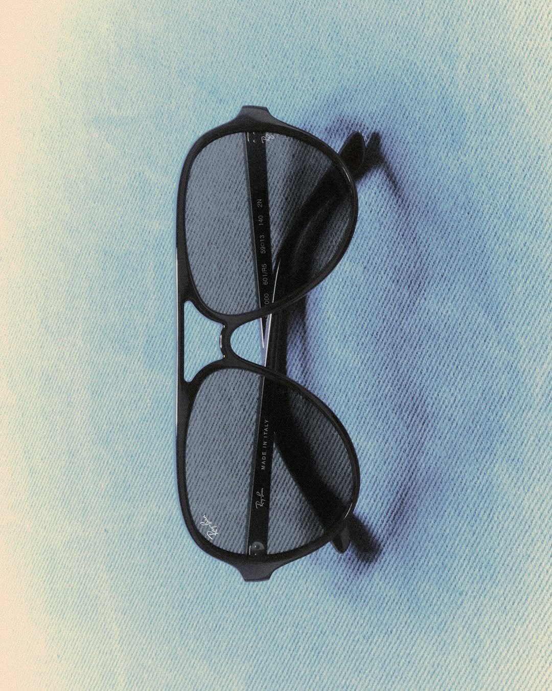 rayban 게시물 이미지: The Aviator Capsule: built to own the horizon....