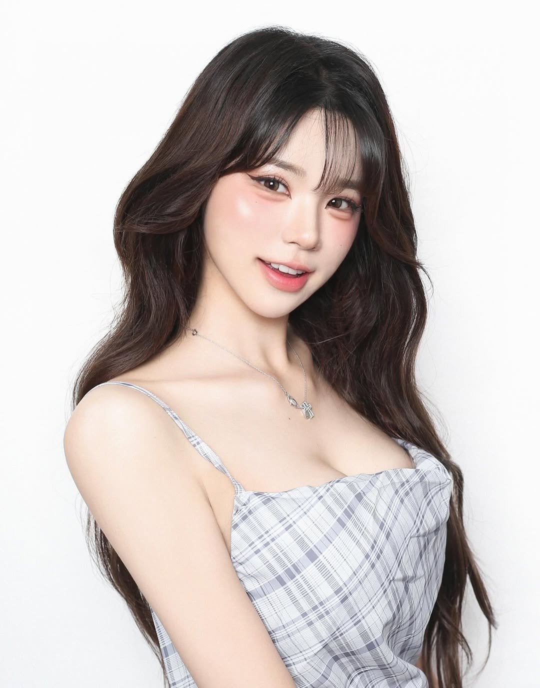 Photo shared by 리그라피_준성 on June 27, 2025 tagging @hiimyoursue.