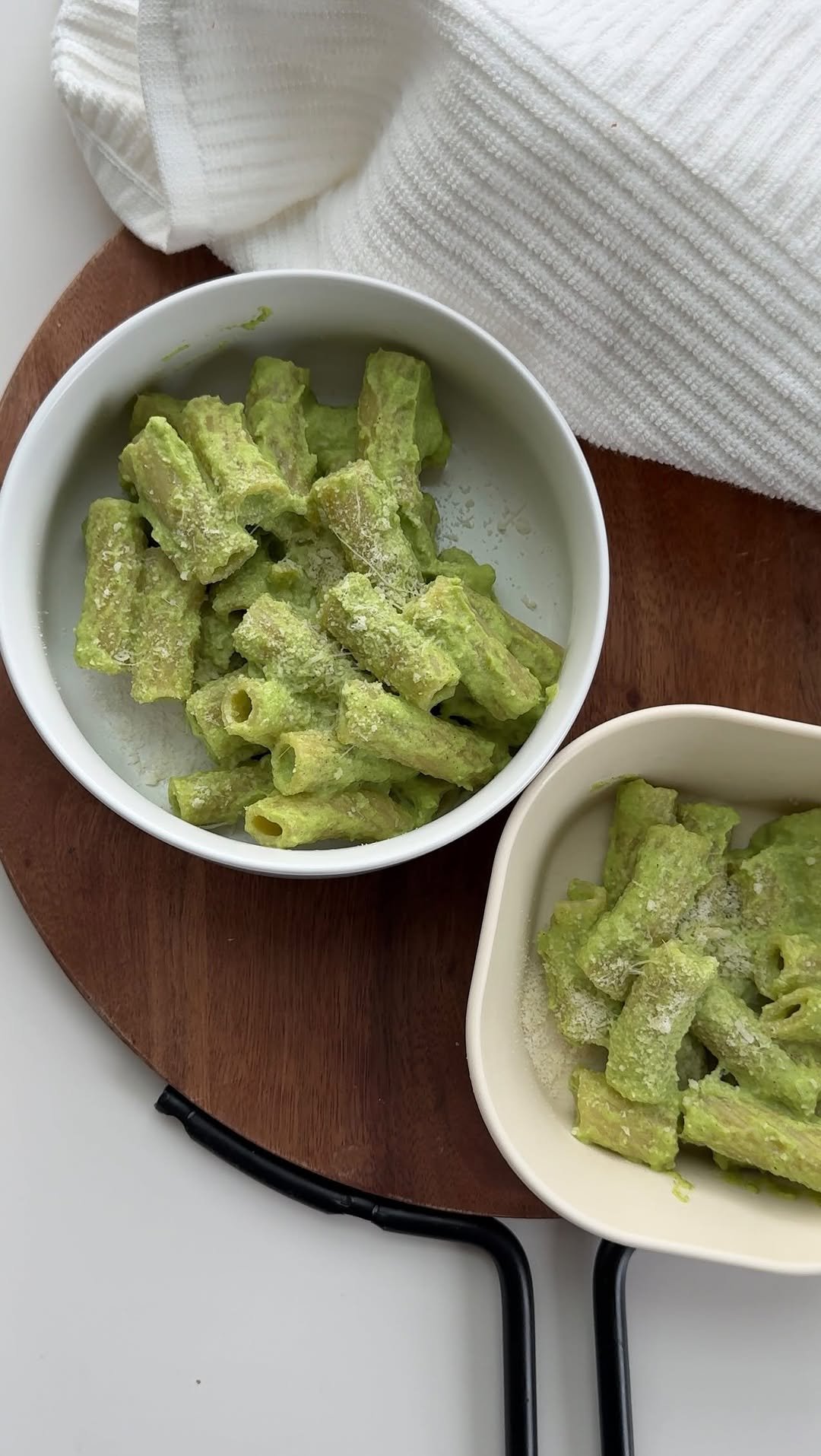 reallittlemeals 게시물 이미지: Zucchini broccoli pasta...