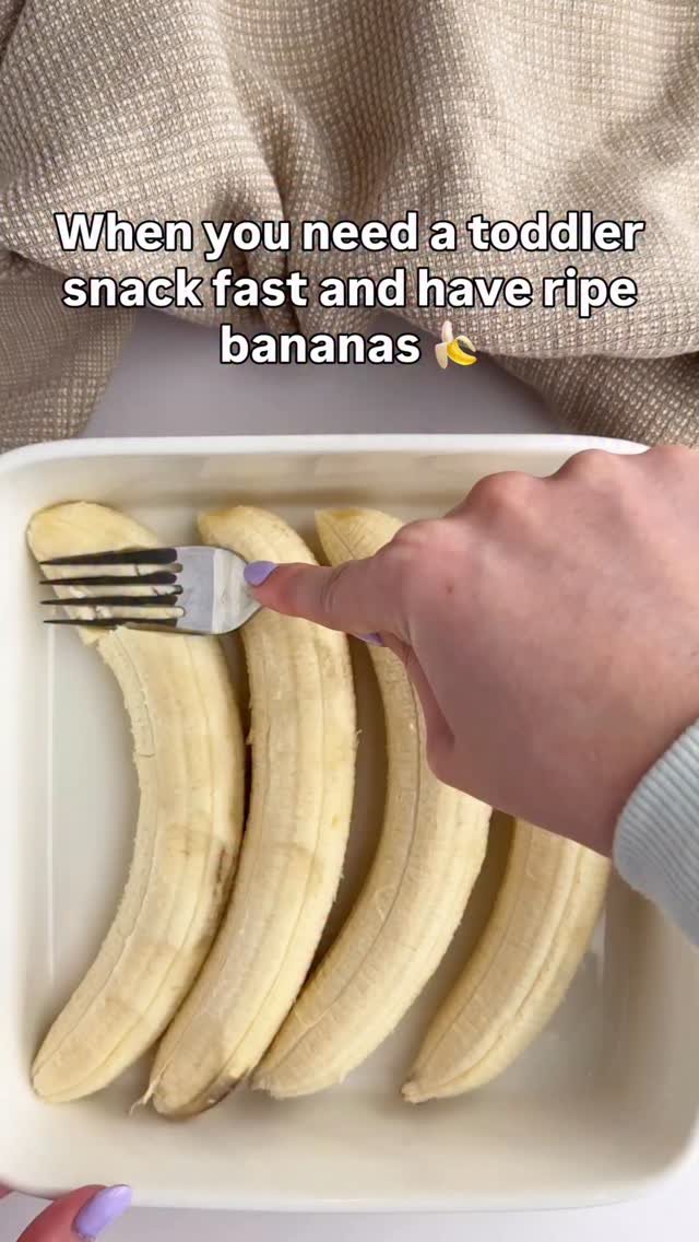 reallittlemeals 게시물 이미지: This is my go-to when I need a snack now and...