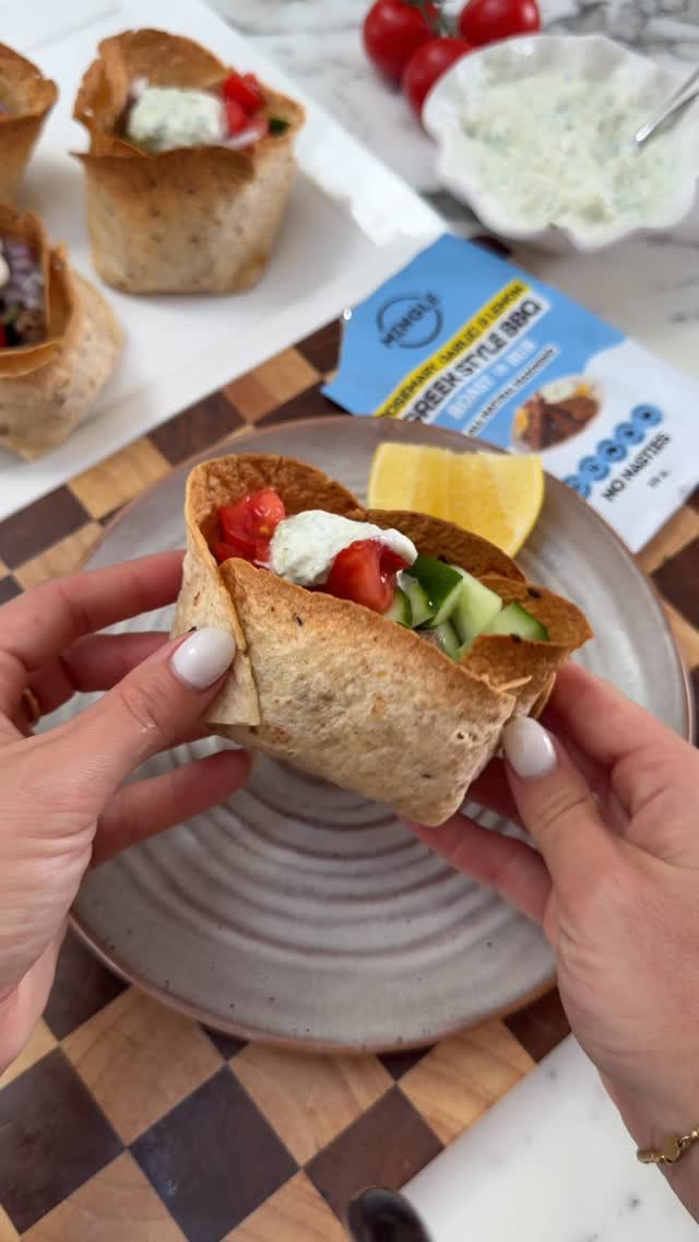 recipesbyvictoria 게시물 이미지: GREEK LAMB TORTILLA BOWLS 🔥 Using...