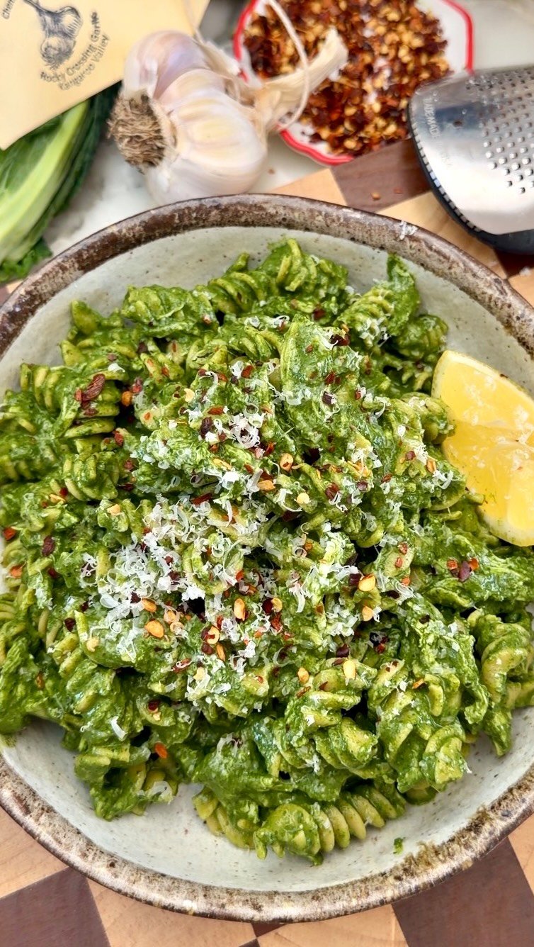 recipesbyvictoria 게시물 이미지: DAY 3: SUPER GREENS FETA PASTA 🌱 Comment...