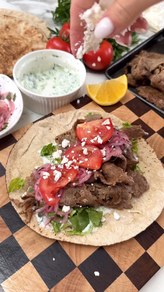recipesbyvictoria 게시물 이미지: HIGH PROTEIN KEBAB 🔥 Comment “KEBAB” and I’ll...