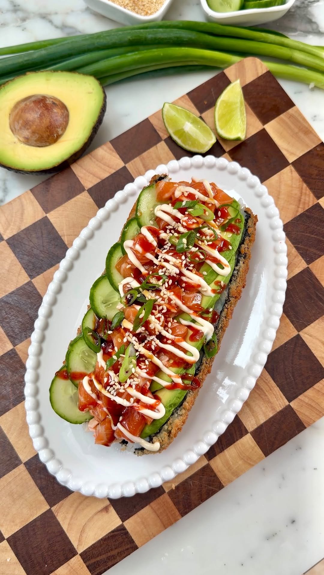 recipesbyvictoria 게시물 이미지: CRISPY SALMON SUSHI HOT DOG 🍣🌭 Comment “YUM”...