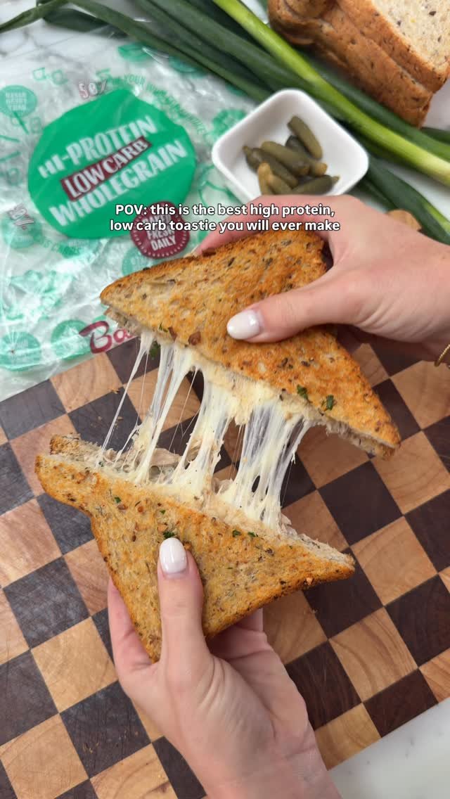 recipesbyvictoria 게시물 이미지: HI-PROTEIN, LOW CARB TUNA MELT 🏋🏼‍♀️ Using the...
