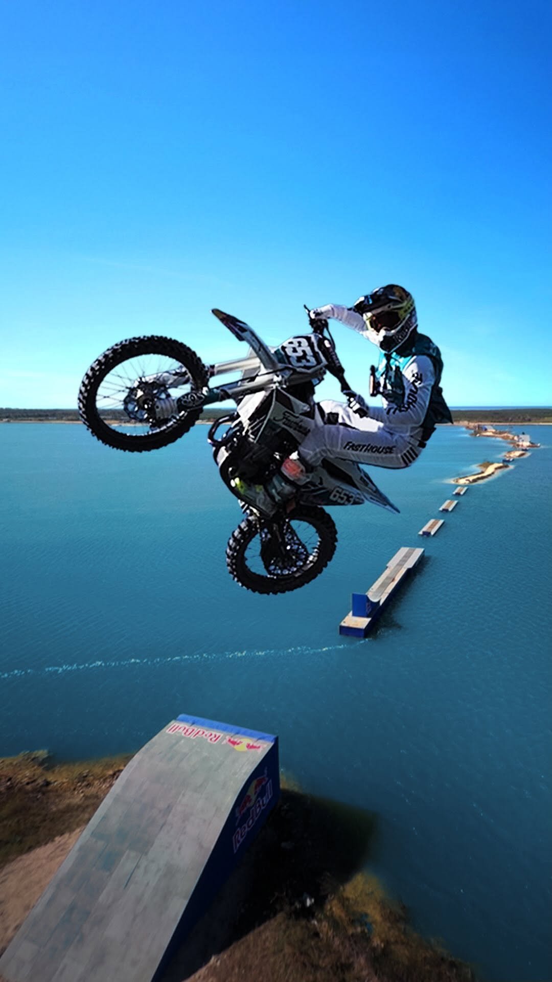 redbull 게시물 이미지: Island Hopper #ShotoniPhone17Pro. Jumping 6...