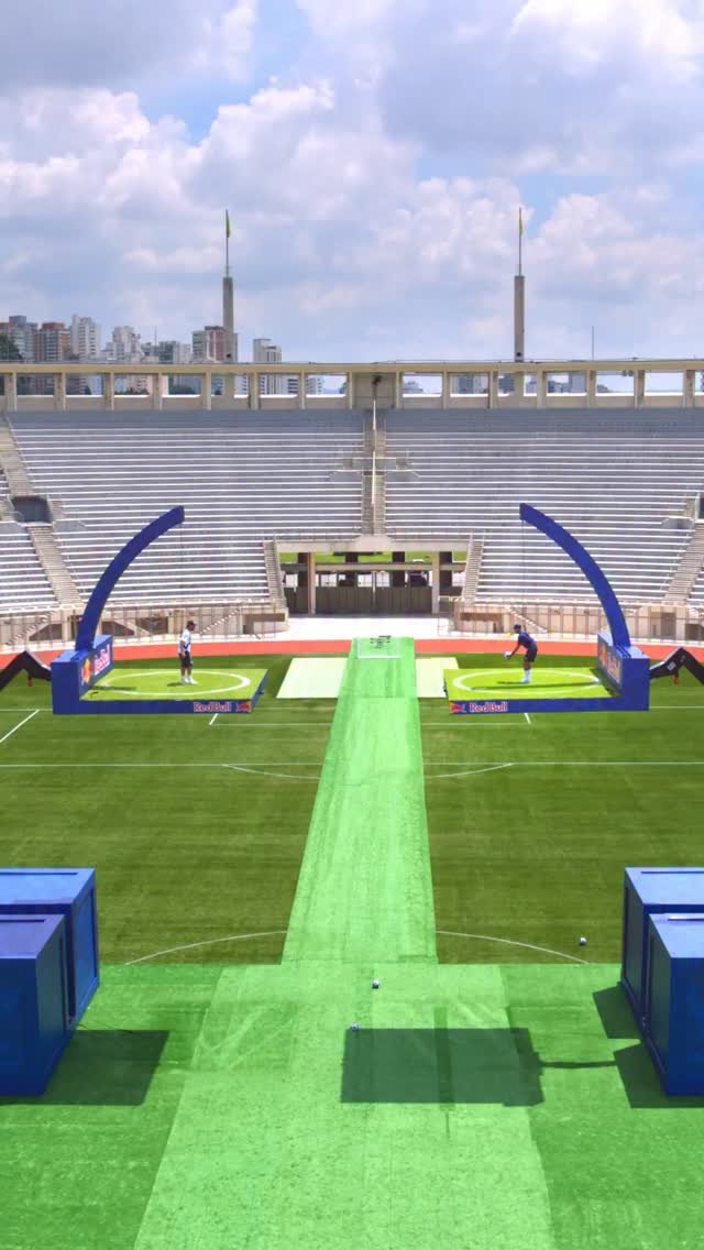 redbull 게시물 이미지: 10 passes, 0 margin for error 🎯

watch the...