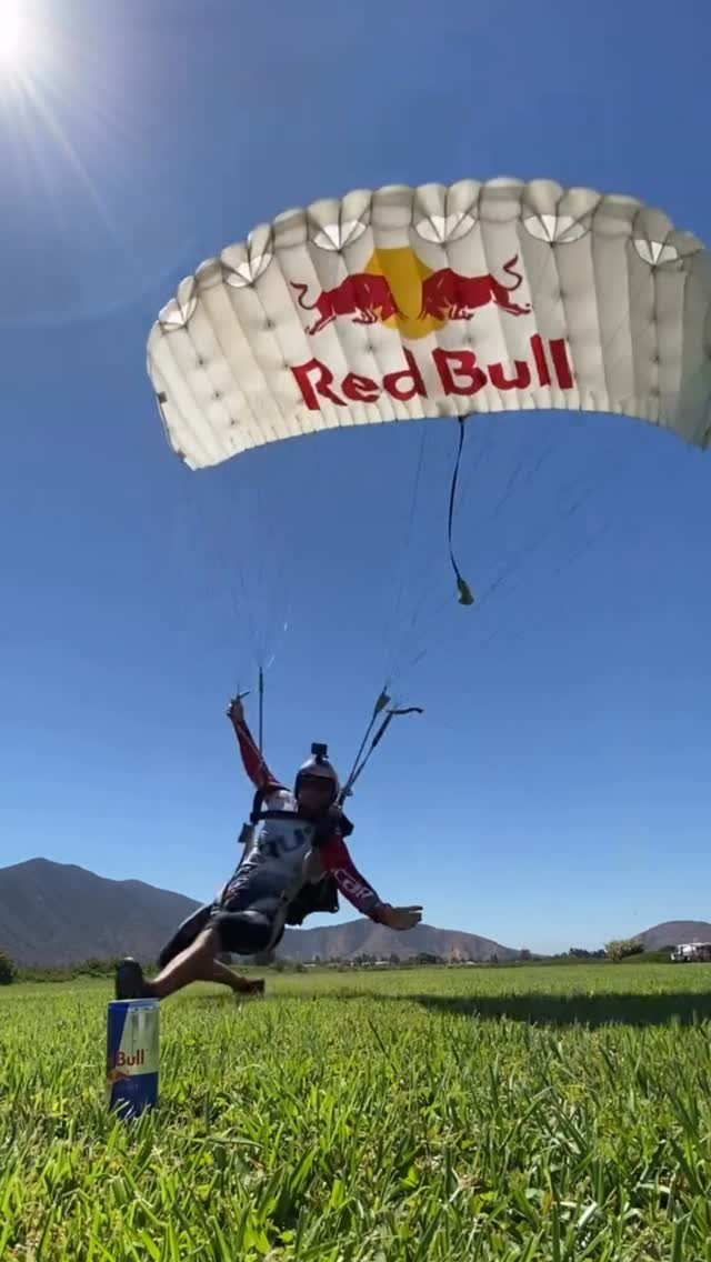 redbulladventure 게시물 이미지: just grabbing some wiiings 😤

🪂 :...