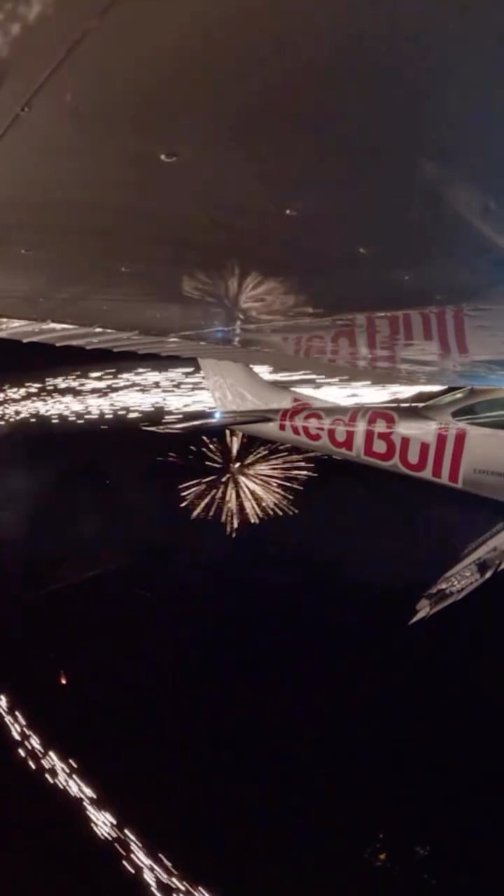 redbullairforce 게시물 이미지: lighting up the night sky 🤩🎆