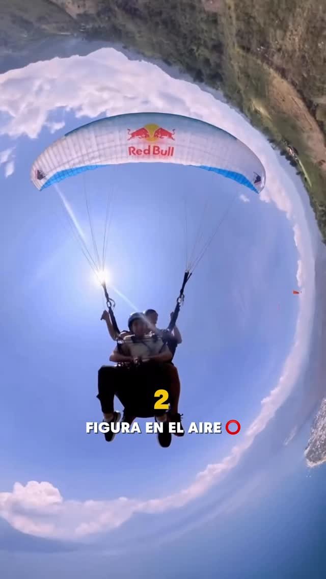 redbullcr 게시물 이미지: el plan más tranqui fue volar sobre el lago...