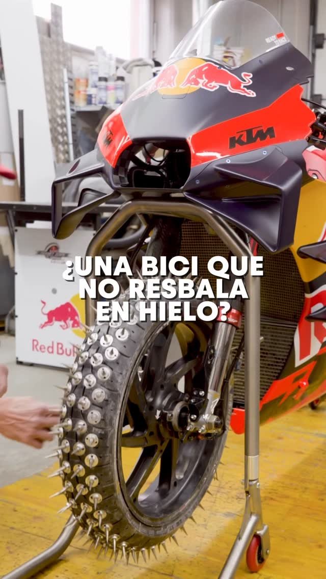 redbullcr 게시물 이미지: ¿quién quiere ir a pegar ride?😅😂

#redbull...