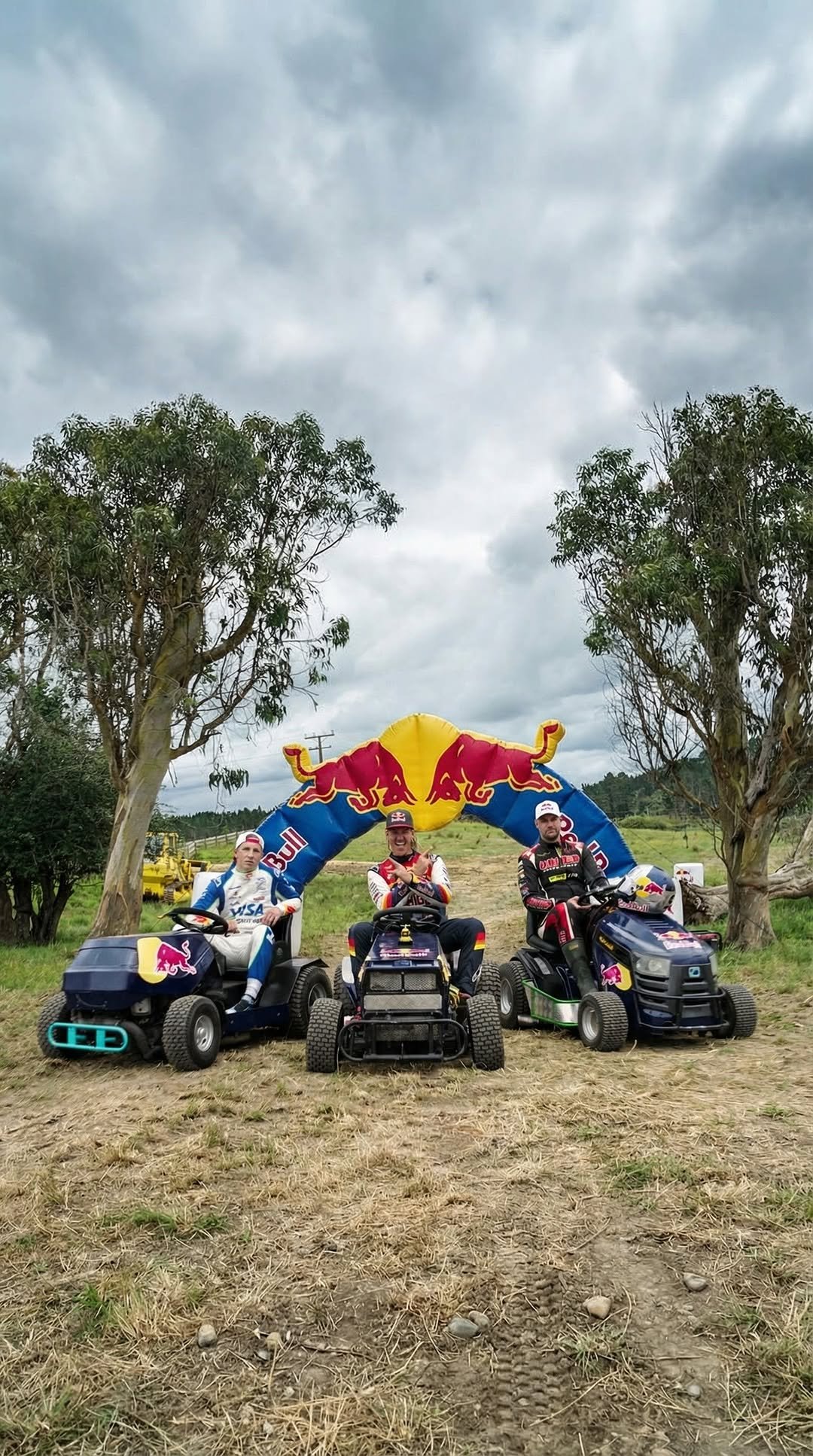 redbullmotorsports 게시물 이미지: F1 Vs Nascar Vs Drift Legend - who takes the...