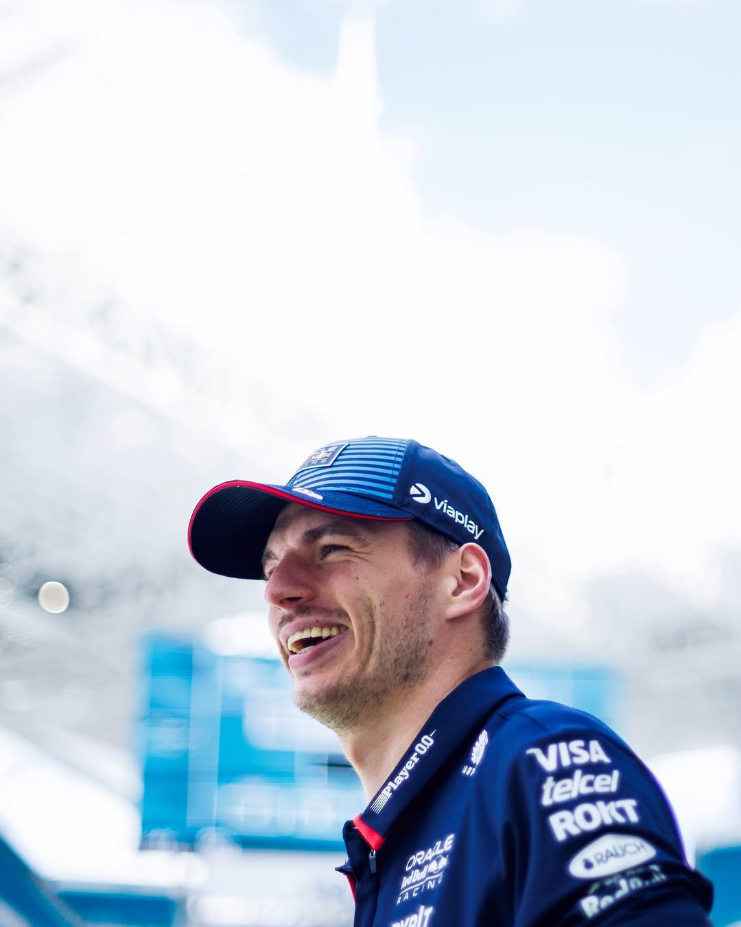 Photo shared by Oracle Red Bull Racing on April 27, 2026 tagging @maxverstappen1. May be an image of ‎racing vehicles and ‎text that says '‎viaplay Viaslay IPlayer00 ንግኑ ORALE ن VISA telcel ROKT RAUCH‎'‎‎.