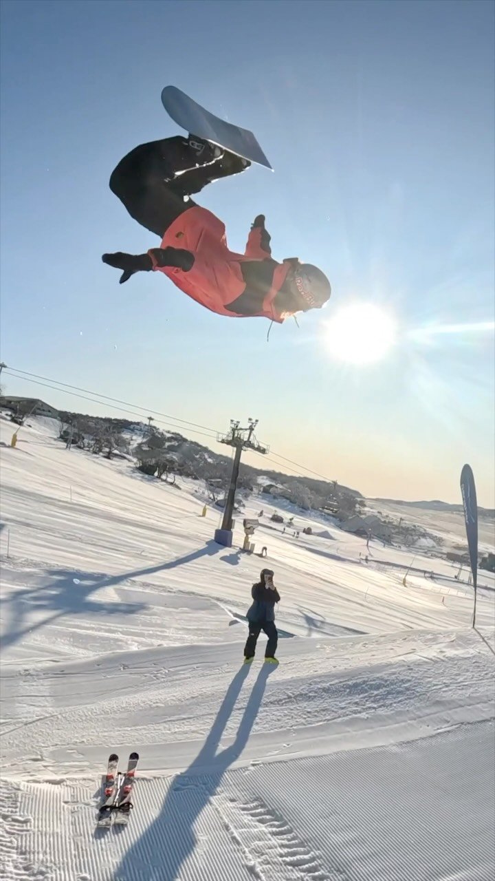 redbullsnow 게시물 이미지: mega-mo dub backy 🤤 @valentinoguseli

🎥:...