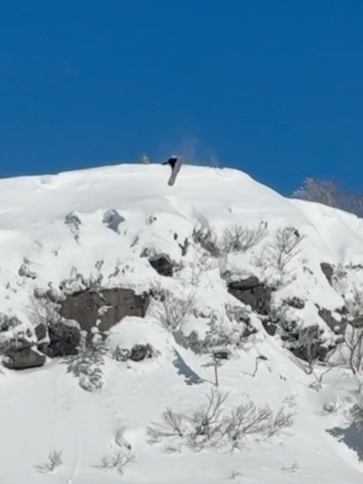 redbullsnow 게시물 이미지: front 3 menace 🚀 @takeru_otsuka going BIG in...