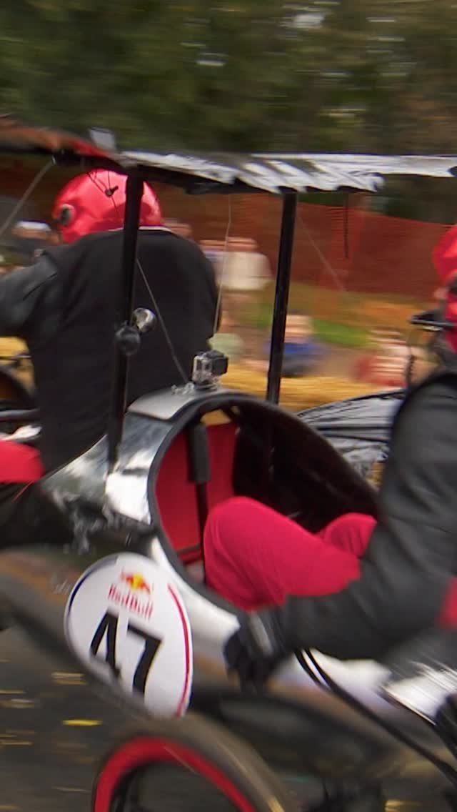 redbullsoapbox 게시물 이미지: built to soar, destined to skid ✈️

#redbull...