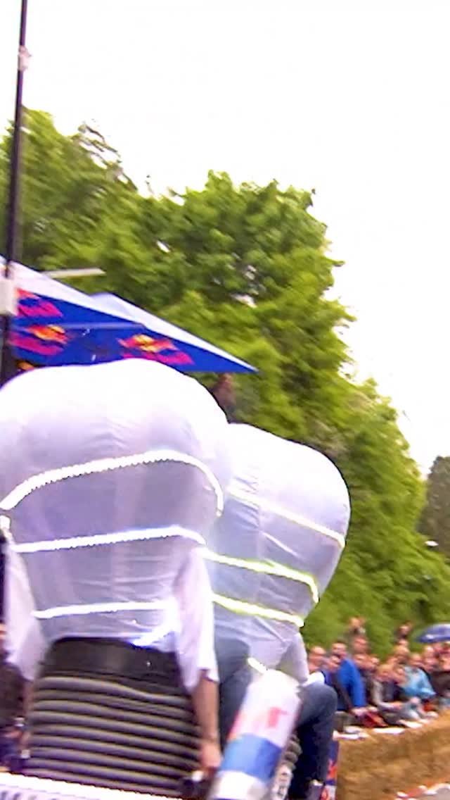 redbullsoapbox 게시물 이미지: the light went out fast 💡

#redbull...