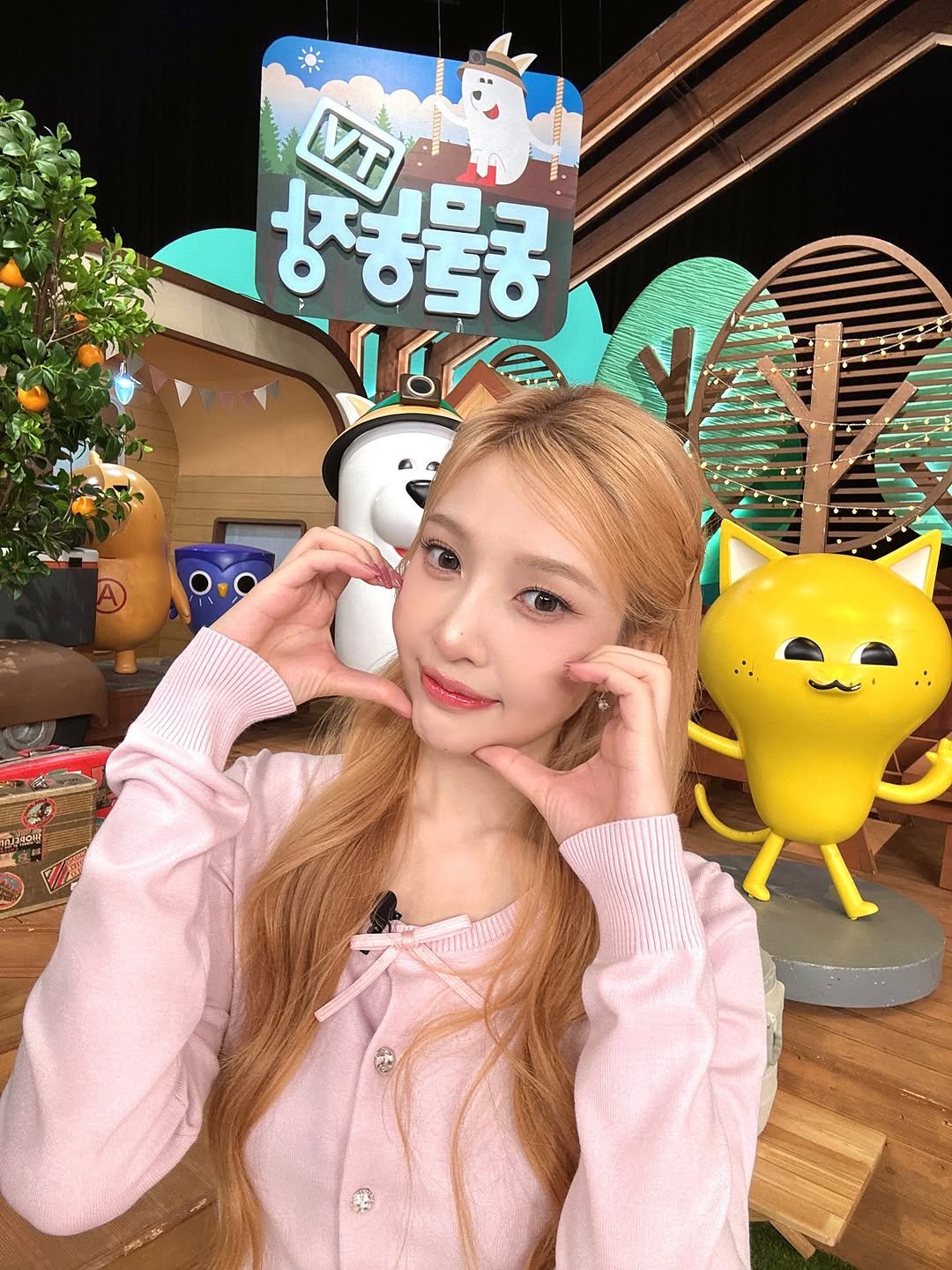 Photo by Red Velvet Official on October 25, 2025. May be an image of one or more people, hair and text.