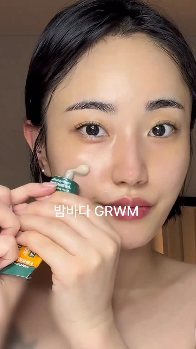 regain___ 게시물 이미지: 주말에 밤바다 마실 GRWM

뭔가 꾸미고는 싶은데
풀메는 좀 부담스러울...