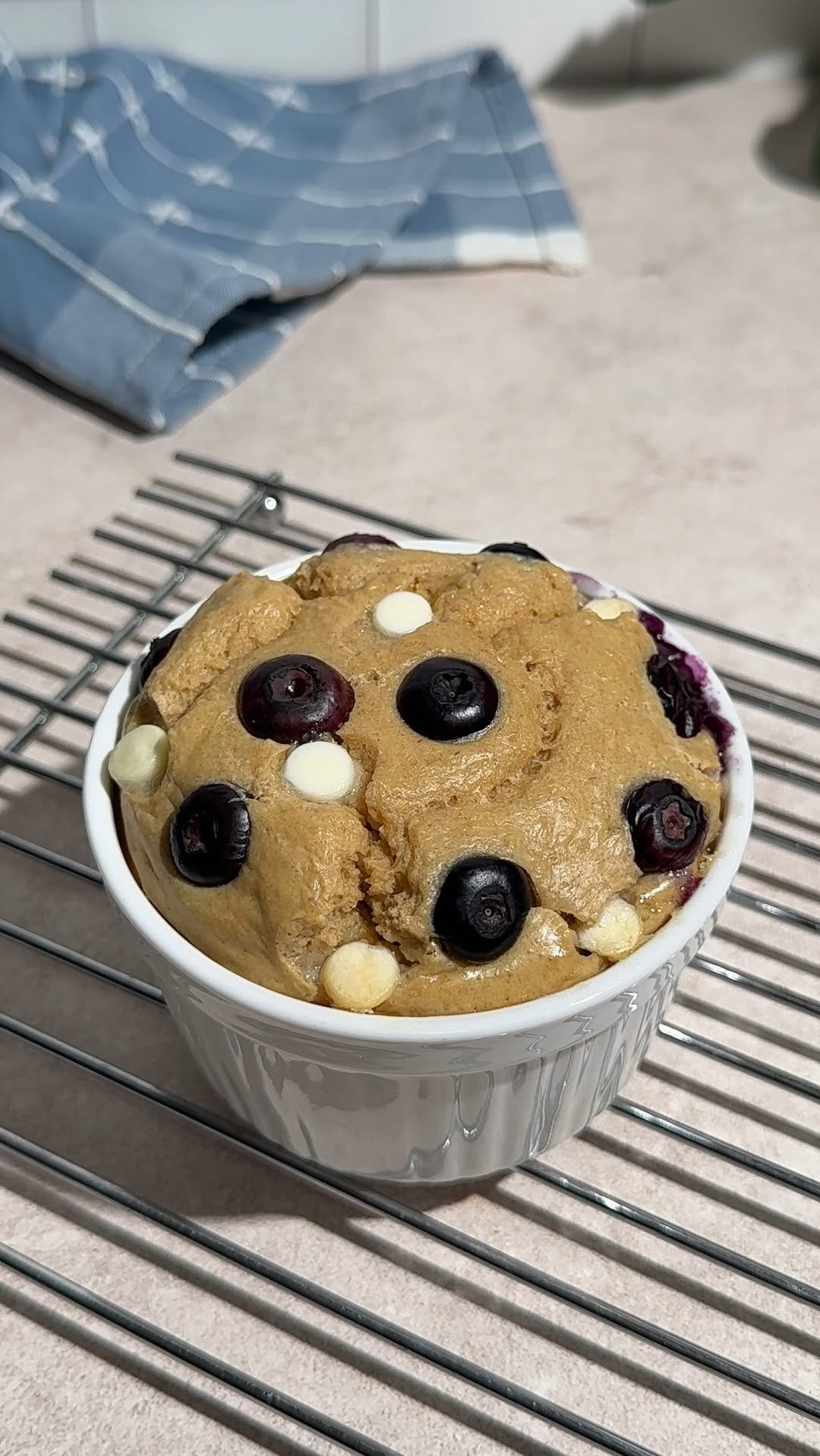 regs_healthy_eats 게시물 이미지: Blueberry baked oats that taste like dessert...
