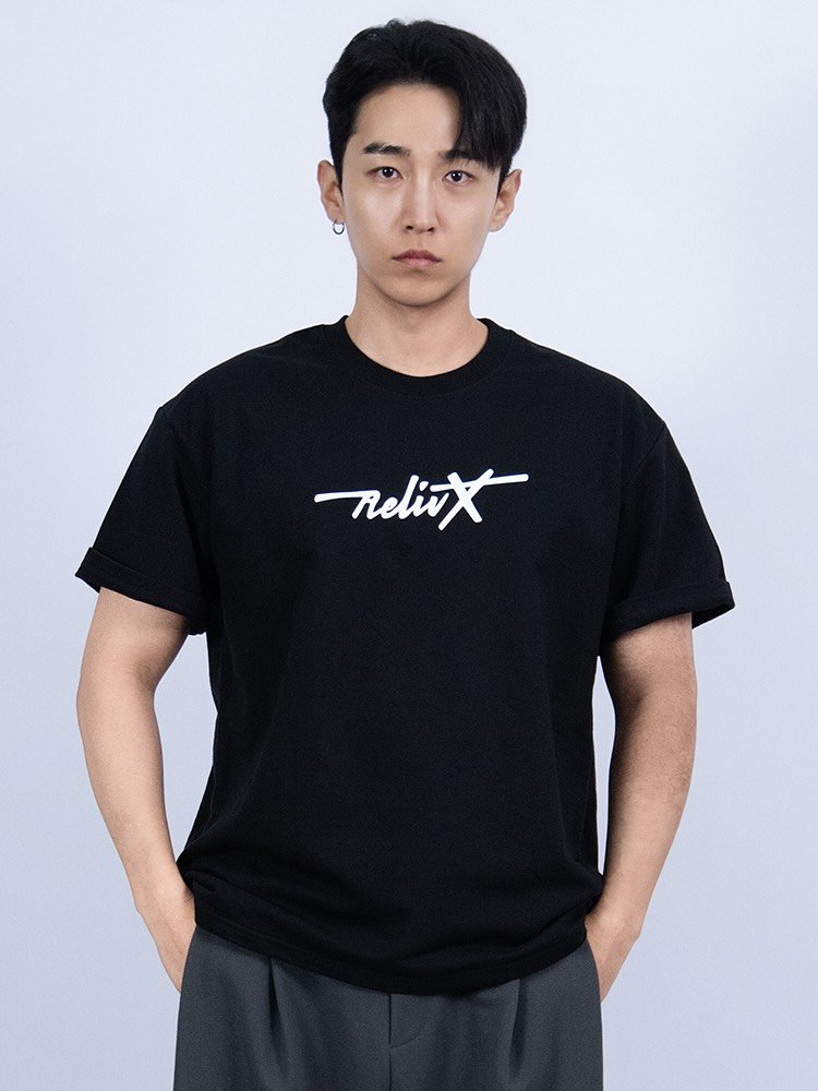 reliv_x 게시물 이미지: men’s standard fit 
📍 177cm , 75kg

#Relivx...