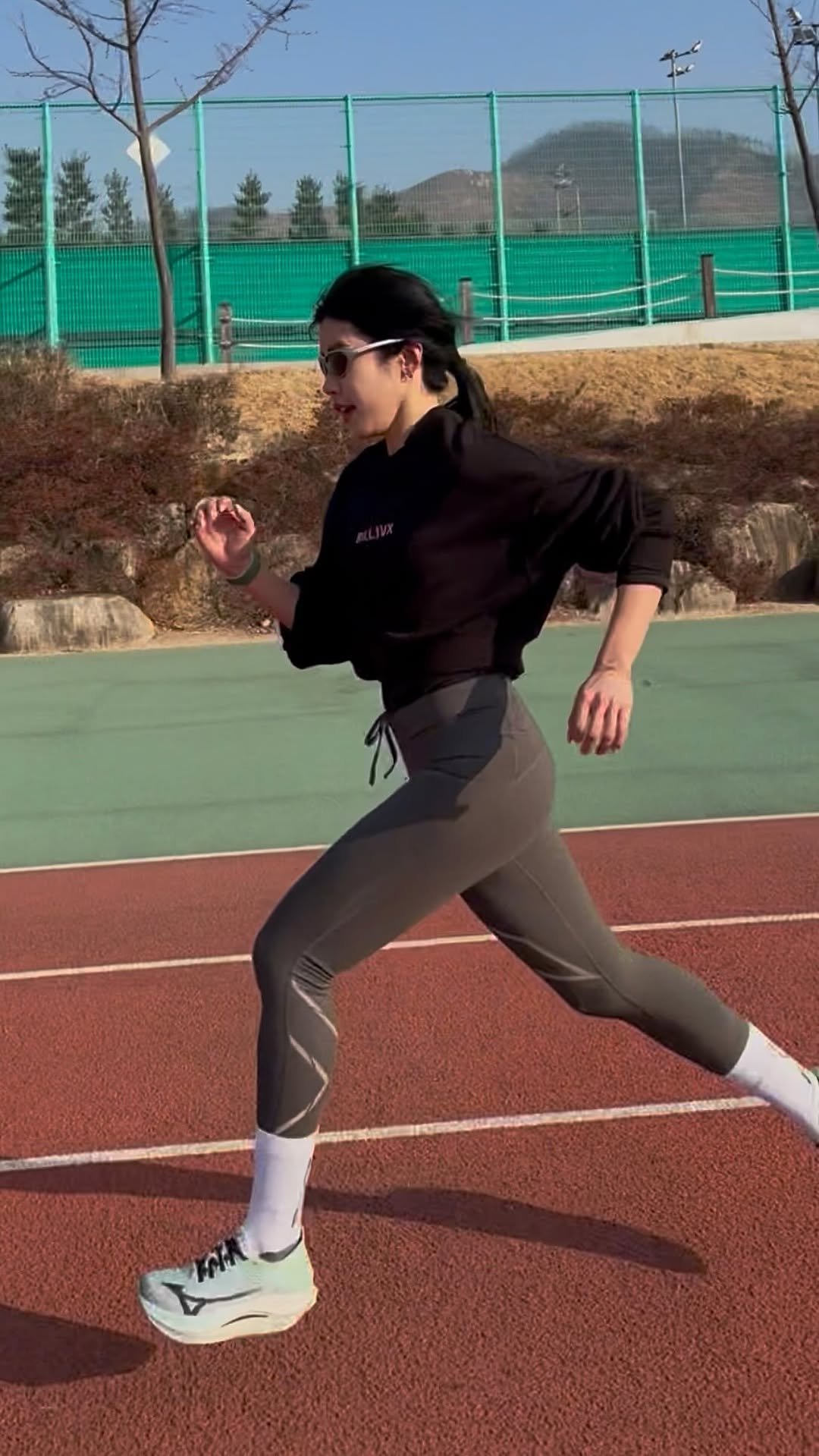 reliv_x 게시물 이미지: 운동 마음껏 할 수 있어서 너무 좋네요👍
오랜만에 2종목 근전환 운동하니,...