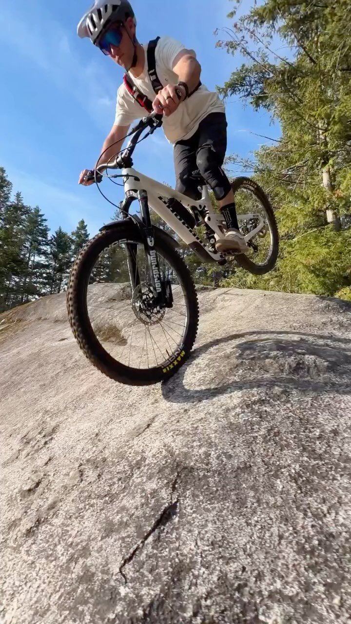 remymetailler 게시물 이미지: GIVEAWAY TIME!
WIN some @galferbike rotors and...