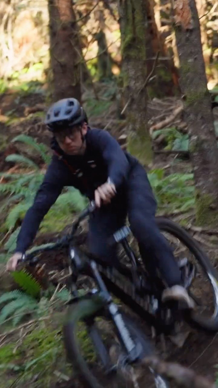 remymetailler 게시물 이미지: Squamish's hottest track right now. After The...