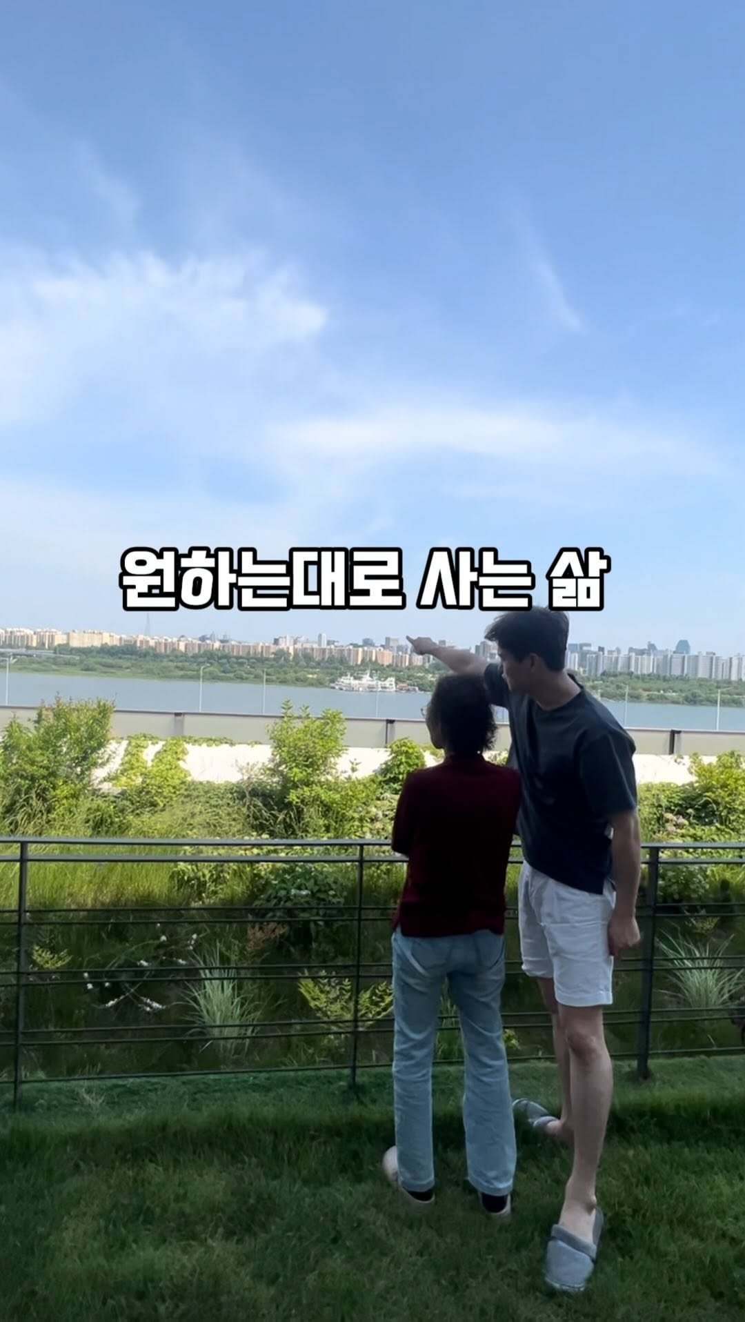 rerbcz 게시물 이미지: 20대는 용돈 1억으로 풍요를 느끼게 해드렸고
30대는 사랑스러운 며느리를 만나게...