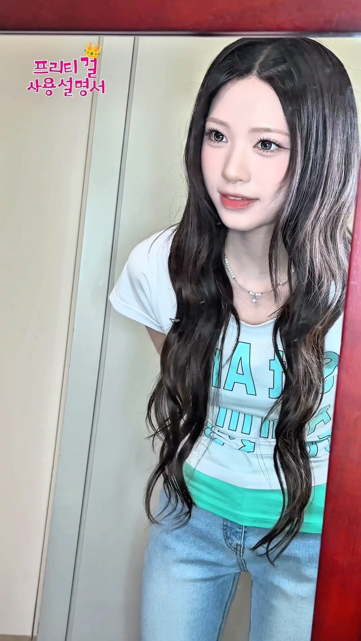 rescene_official 게시물 이미지: Level ❶ 거울에게 물어봤습니다

RESCENE [Pretty Girl -...