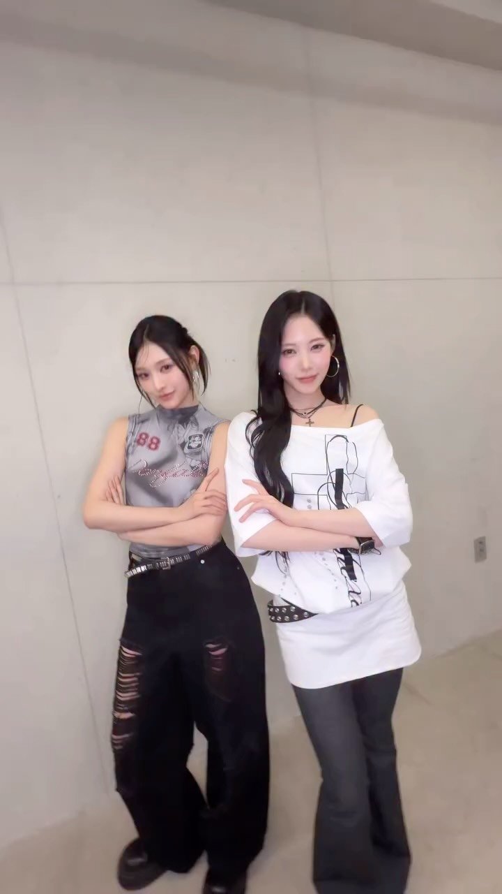 rescene_official 게시물 이미지: 달콤하게 tok tok 💖

#LIV #MINAMI 
#RESCENE #리센느
#challenge