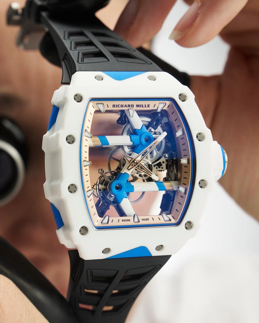 richardmille 게시물 이미지: The new RM 64-01 calibre takes direct...