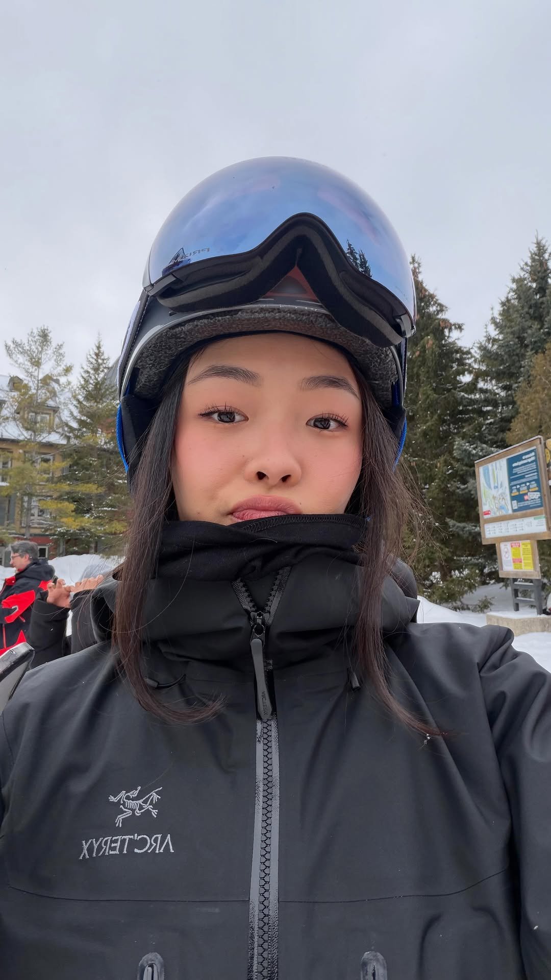 richelle_zh 게시물 이미지: if sunshine was a dress☀️☀️