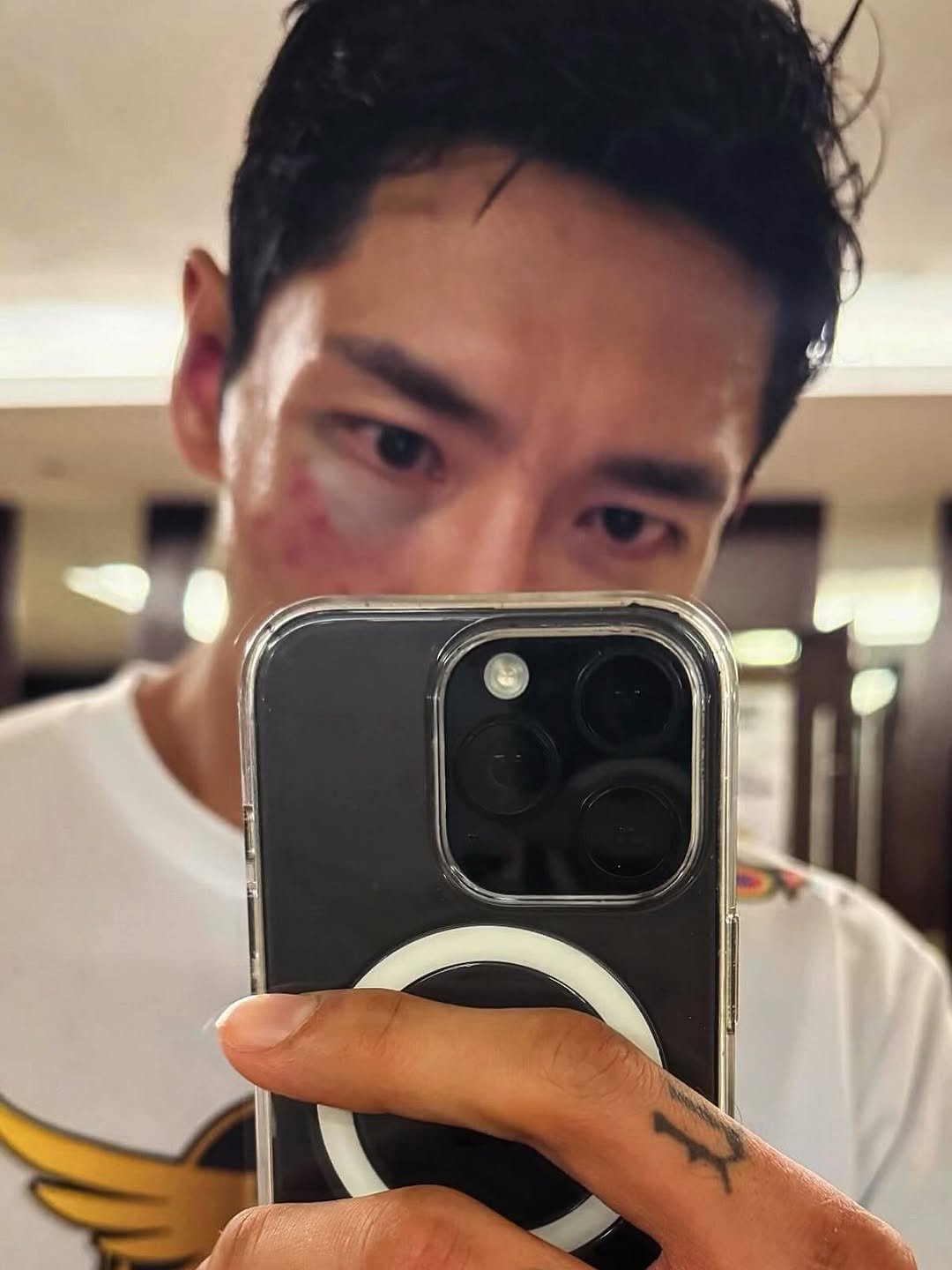 Photo by 🇰🇷KUHYUNHO/구현호/ 具贤皓 on November 07, 2025. May be a selfie of one or more people, bangs, top and text.