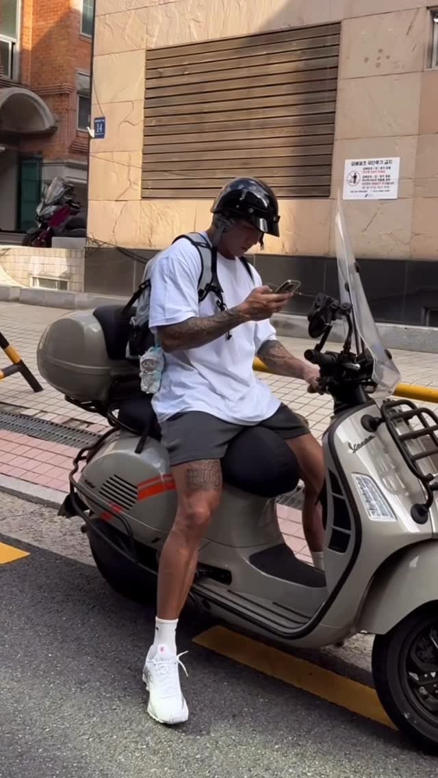 rico_9c 게시물 이미지: 🏍️🔥🖤👍