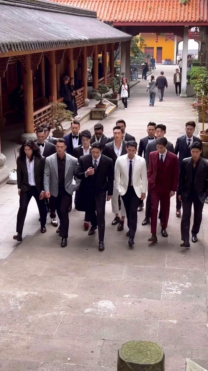 rico_9c 게시물 이미지: ⬛️