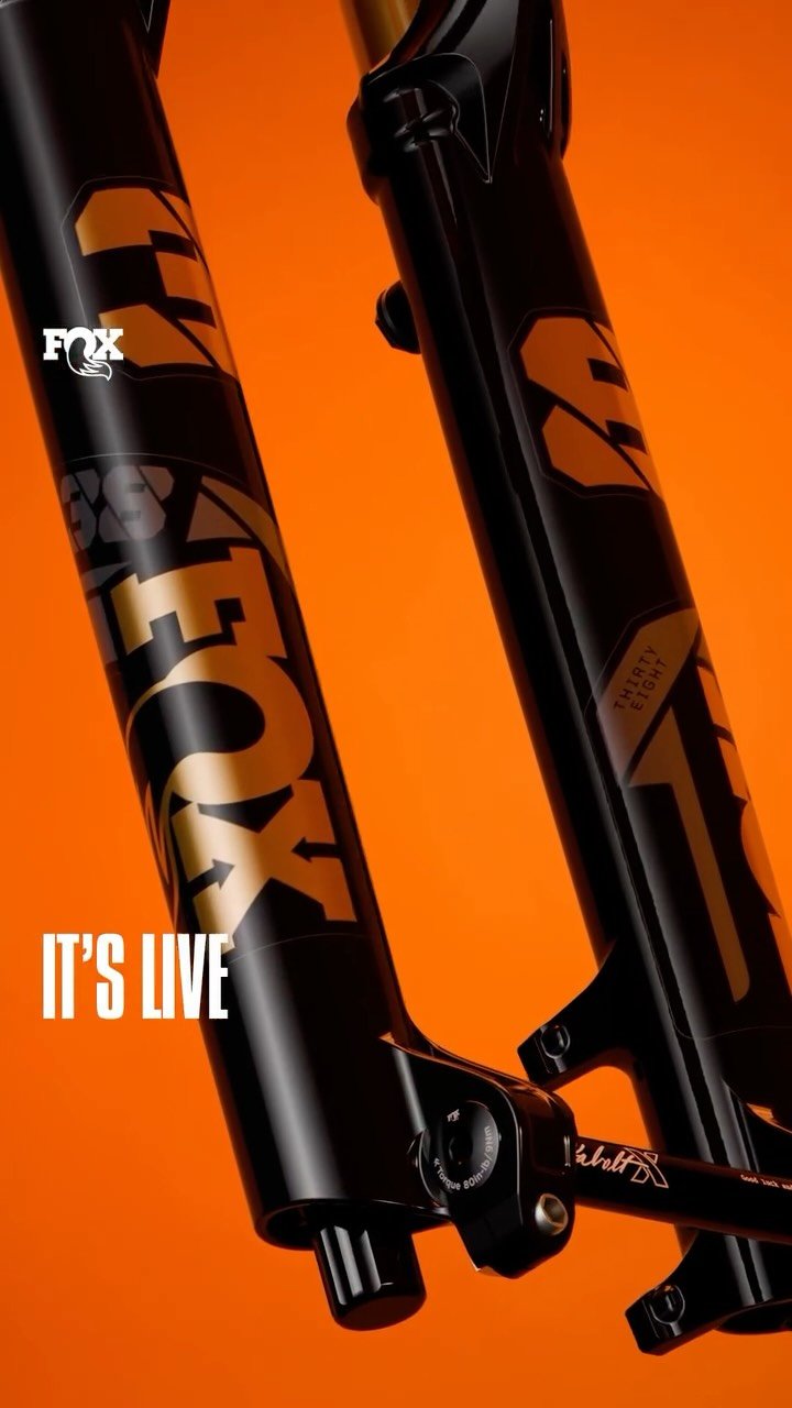 ridefoxbike 게시물 이미지: Our Black Friday Sale is LIVE!🦊
 
Now is the...