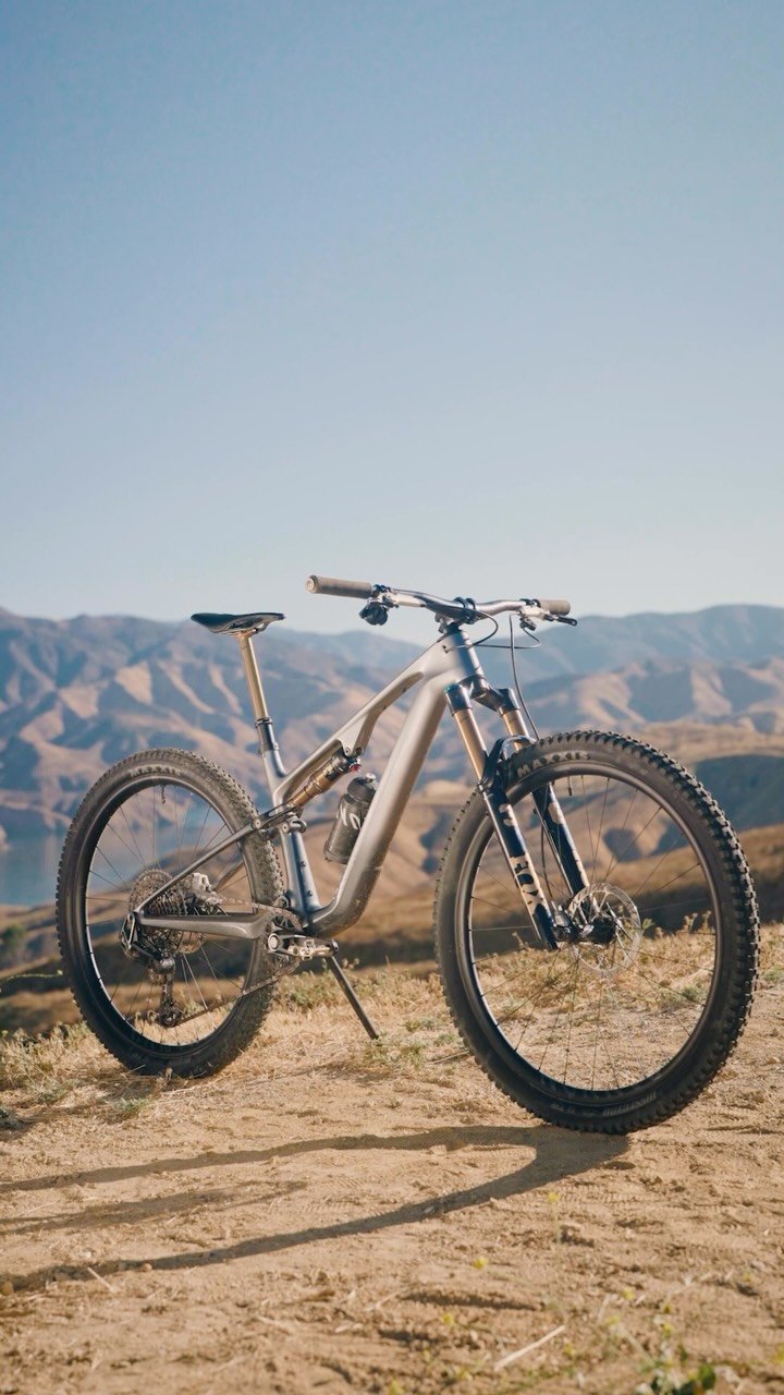ridefoxbike 게시물 이미지: Looking for the ultimate, ultralight trail...