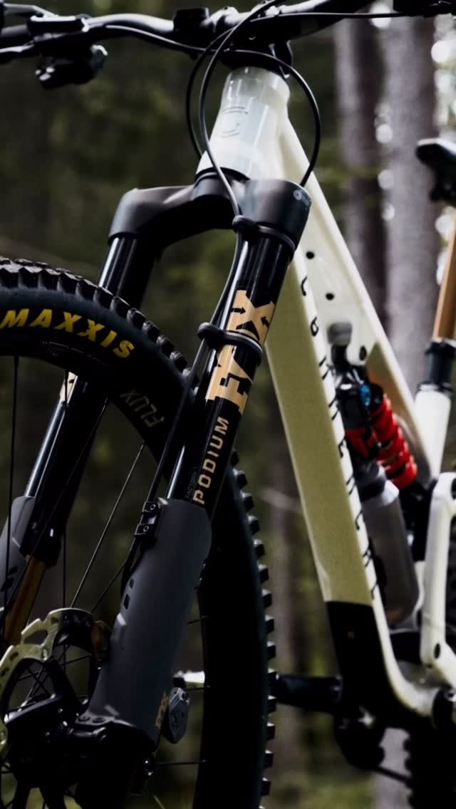 ridefoxbike 게시물 이미지: Race rig is ready for Leogang 🇦🇹
Let’s enjoy...