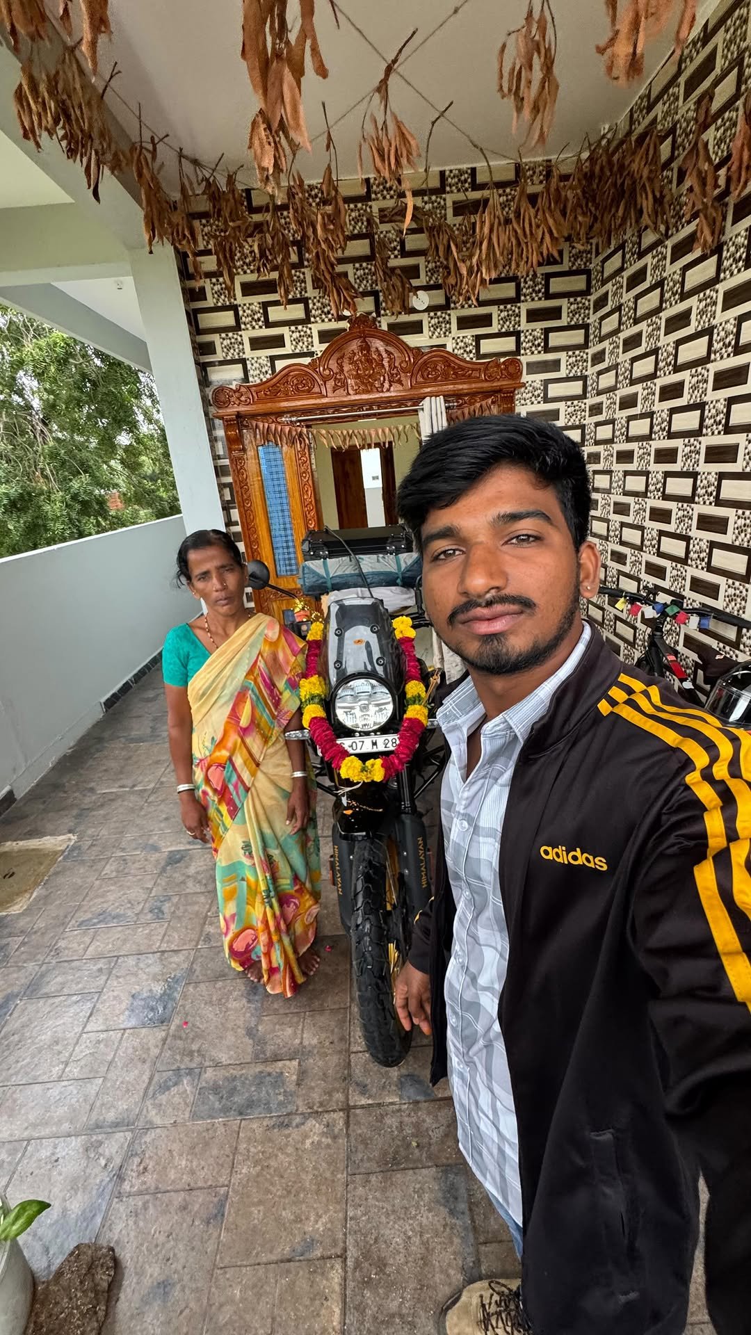 riderparamesh_official 게시물 이미지: Amma I love you 🥰 ❤️🥹🙏