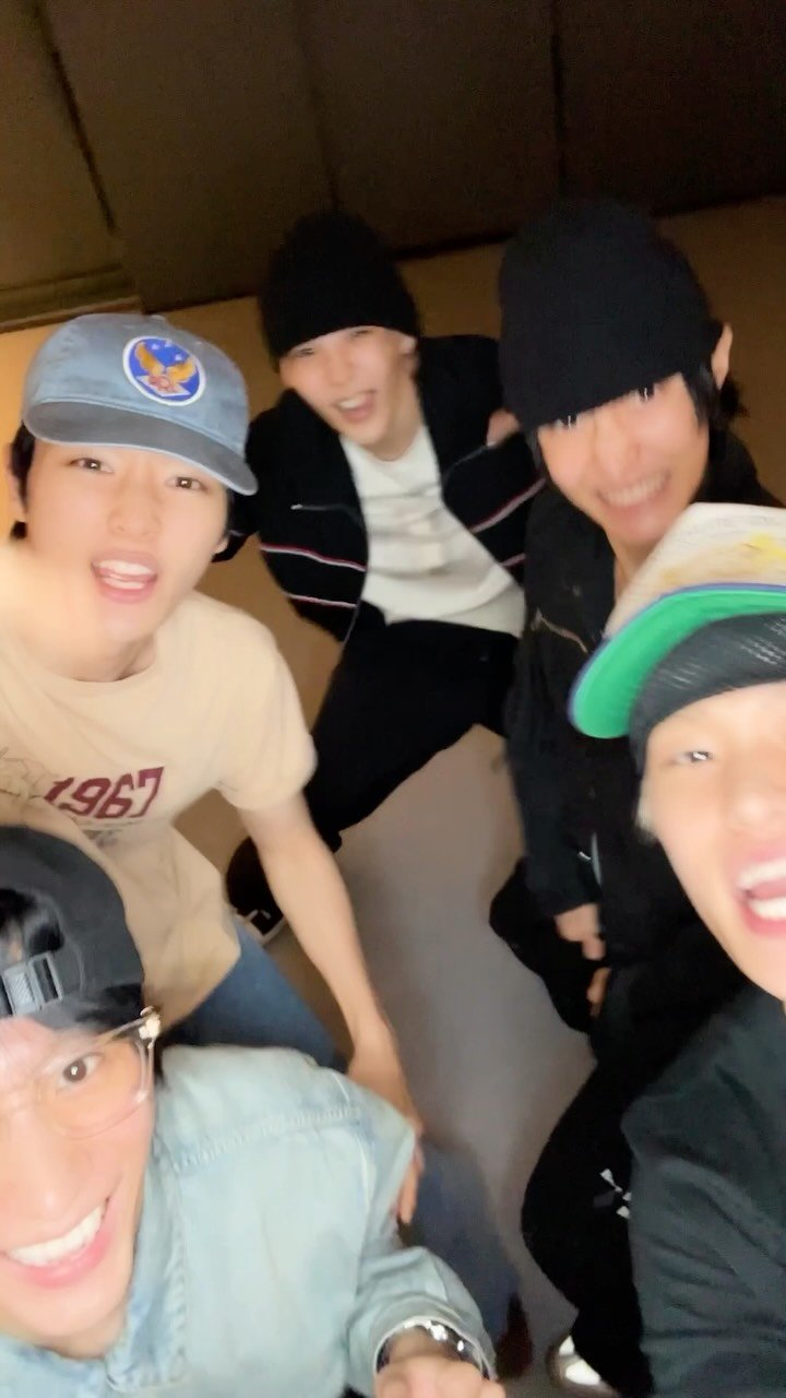 riize_official 게시물 이미지: ???

#RIIZE #라이즈
#RISEandREALIZE
#dyd #RIIZE_dyd