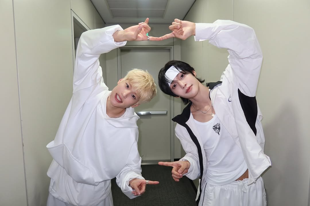 riize_official 게시물 이미지: 이 포즈를 따라해 보세요.

#RIIZE...