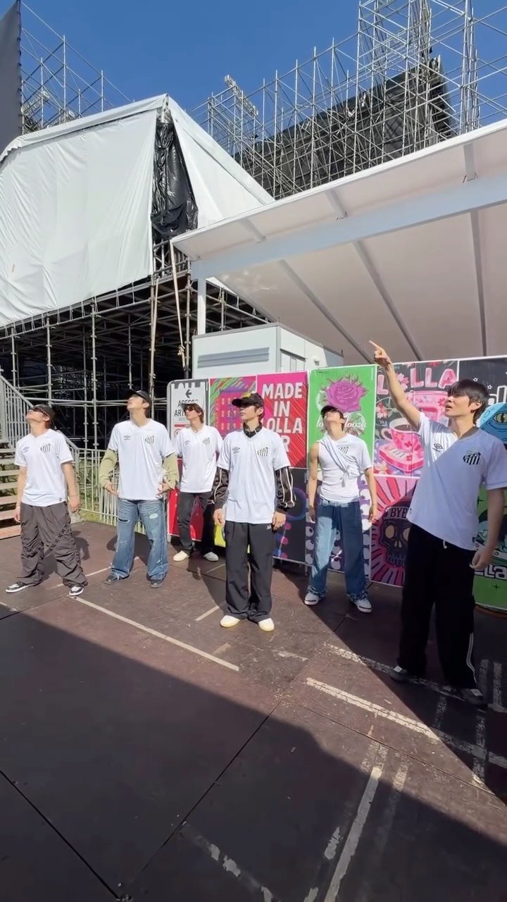 riize_official 게시물 이미지: we dancin’ in Lolla

#RIIZE #라이즈 
#RISEandREALIZE